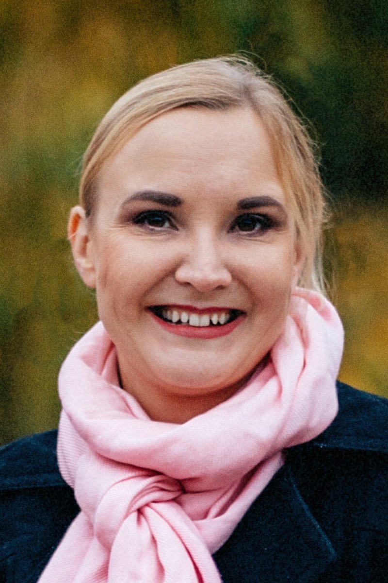 Lucie M.